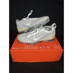 Nike Air VaporMax 2021 FK Running Shoes Womens Sz 9 Metallic Silver DC4112-100